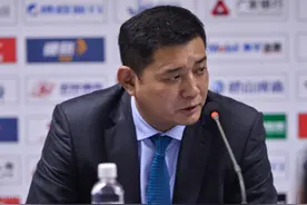 CBA一夜3消息！小丁回应巩晓彬，气氛并不祥和，不复出或有因图片
