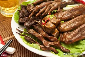 一直不敢尝试的美食--鸭舌图片