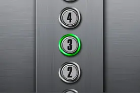 西安曲江林语小区5号楼电梯频繁“罢工”，业主：“光今年就坏了四五次”图片