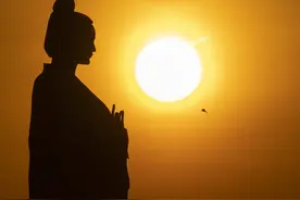 孟母批判孟轲休妻和赵母不让赵括为将，看“知儿莫如母”图片