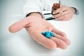 伟哥暴利时代结束！新药千威西地那非上架药房，一片仅需9.9元图片