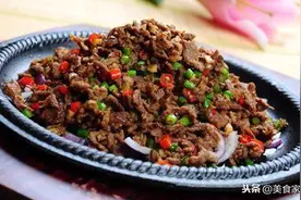 孜然羊肉这样做，香味浓郁，羊肉嫩滑，吃上一口都停不下来图片