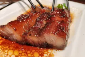 生块叉烧好过生你，广东人最钟意的这碗烧腊，真有这么好食？图片