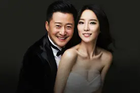 吴京戏内刚强正直，戏外温柔体贴：谢楠独有的硬汉的温柔图片