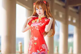 《EVA》明日香旗袍装COS，果然能展现身材之美的，只有旗袍！图片