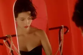 因邱淑贞创业受挫的王晶，找梁家辉、张学友救场，结果拍了部经典图片