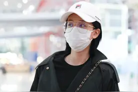 乔欣的偶像包袱到底有多重？团队配有专业的修图师和化妆师！图片