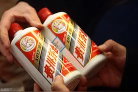 揭秘，为什么那么多人打飞的去买茅台，职业黄牛高峰期年赚上百万图片