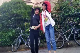 女学霸高考725、语文146，总分接近状元杨晨煜，大长腿媲美武亦姝图片