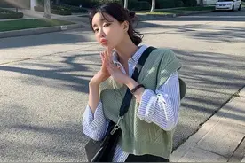 翻遍春天穿搭，“奶奶背心马甲+衬衫”还真时髦，怎么穿都不会腻图片