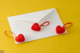 一封信|Qīn爱的妈妈：你dào dǐ几点回来？图片