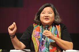 洪晃：很多女人想要娃但不要男人图片
