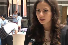 2019，清华大学最高颜值的美女留学生，总统推荐，报到时校长接见图片