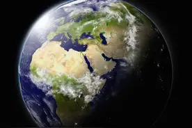 宇宙已知最大质量恒星，放在比邻星那里，地球会怎样？图片