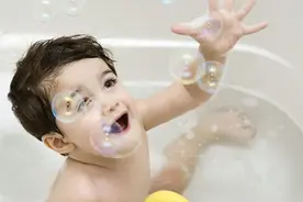 孩子喜欢摸自己的隐私部位怎么办？图片