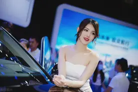 隐形车衣开裂的危害，远比想象的严重，隐形车衣开裂的三个原因图片