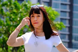 59岁女艺人罗霈颖猝死于家中，回顾她的一生，都在野蛮地生长图片