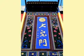 看大宅门白颖宇的处世观：青年吃喝玩乐处处为己，晚年心正做英雄图片