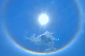 “太阳光环”美翻了！云南墨江上空出现罕见日晕奇观，场面超震撼图片