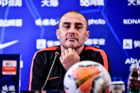 卡纳瓦罗3招克苏宁，"弃用"韦世豪绝对自信，这一仗太提士气图片