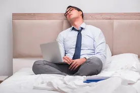 脾虚人就废一半，养脾是养生的根本，要戒掉2个习惯，常吃2类药图片