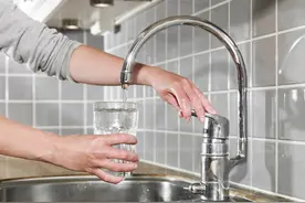 净水机有废水和无废水哪个好？图片