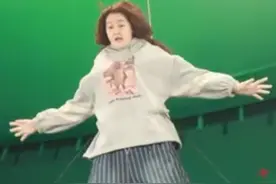 关晓彤化身170斤胖子，在10米高空频吊威亚，粉丝看了都害怕图片