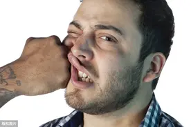 “打脸”英语怎么说？说成“beat face”就太尴尬了图片