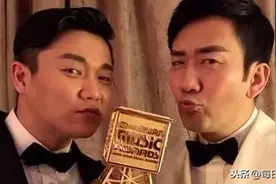 筷子兄弟现状差距巨大，一个开劳斯莱斯，一个座驾只有20万图片