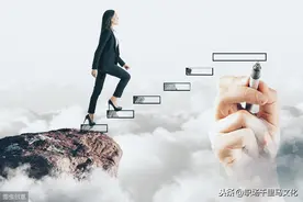 职场人际关系：有一种好人比仇人还可怕，那就是假好人图片