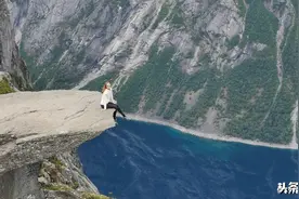 挪威旅行，不可错过的三块石头之恶魔之舌图片