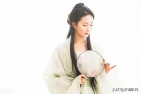 农村俗语“男怕三摇头，女怕大步走”是什么意思？有什么道理？图片