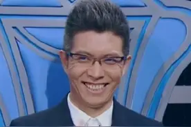 朱广权：专业课不过关，高考复读，央视冷宫3年，靠段子杀出血路图片