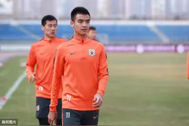 山东鲁能，93黄金一代，已是鲁能的中坚力量图片