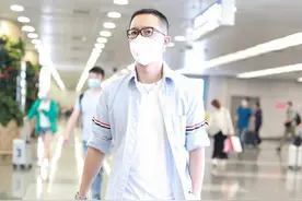 岁月果然是把杀猪刀 初代“小鲜肉”韩庚发福明显，36岁只能服老图片