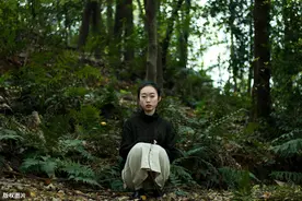 故事：凌晨3点一家三口被急促敲门声吵醒，看清门外3人全家懵了图片