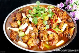 自嗨一下！不输餐馆味道的7种香料的炖鸡火锅，1小时搞定图片