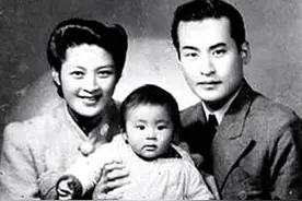 丈夫是“张军长”项堃，阳翰笙是他们的主婚人，难忘北影演员阮斐图片