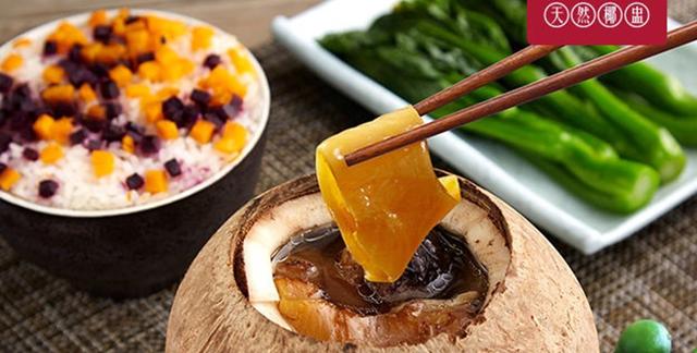 孕妇能喝椰子炖花胶吗 2026年孕妇可以喝椰子花胶炖鸡汤吗