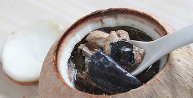 孕妇能喝椰子炖花胶吗 2026年孕妇可以喝椰子花胶炖鸡汤吗