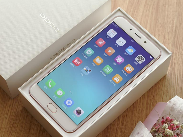 手机桌面不习惯，OPPOR9如何换其他桌面？