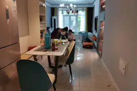 二居室且位于开发区核心区，每平卖1.8万，好房速递图片