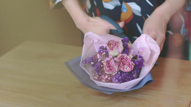 韩式迷你花束的包法，你也可以轻松掌握