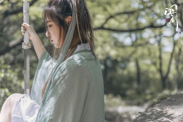 小说：小伙高级药剂师，靠嗑药，轻松突破境界成小镇第一天才