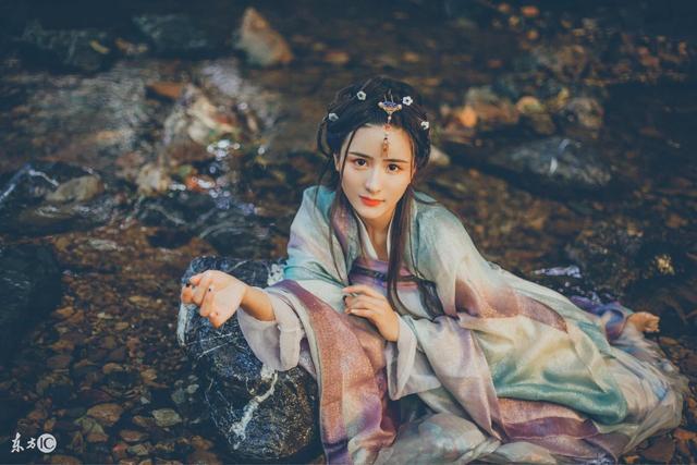 女尊相思无益攻略（小说要知道这个女尊国）