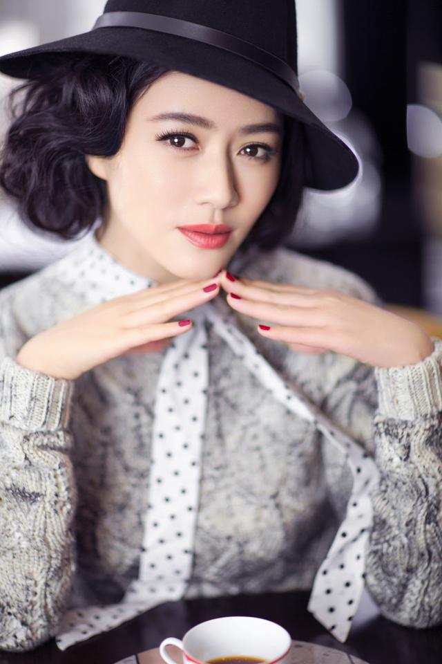 王志文老婆简历,王志文妻子陈坚红:名模出身身价过亿,为嫁大10岁丈夫