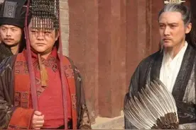 诸葛亮病逝后被小人诬陷，刘禅下令彻查其家产，当场翻脸怒杀小人图片