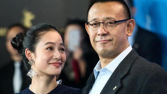 的剧组玩,结果没想想到左小青到了之后就被导演姜文看中了