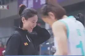 北京首钢女篮教练，讲述“6号”球衣的来历视频封面