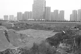济南多个大项目迟迟不动工 绿地齐鲁之门4年还是个坑图片